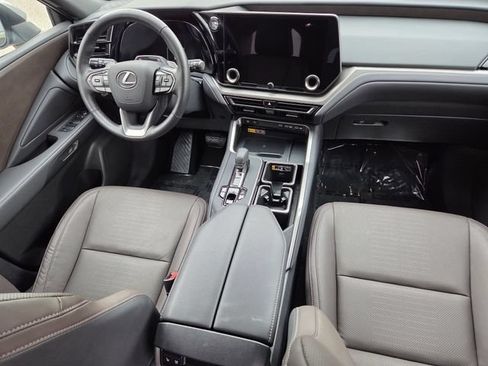 Used 2025 Lexus TX 350 AWD w/ Technology Package image 32