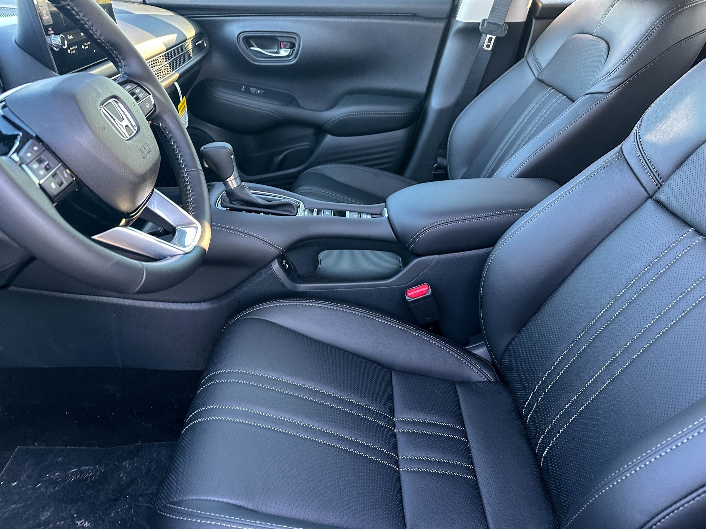New 2027 Honda HR-V EX-L image 10