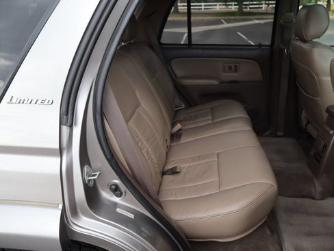Used 2002 Toyota 4Runner Limited AWD/4WD image 21