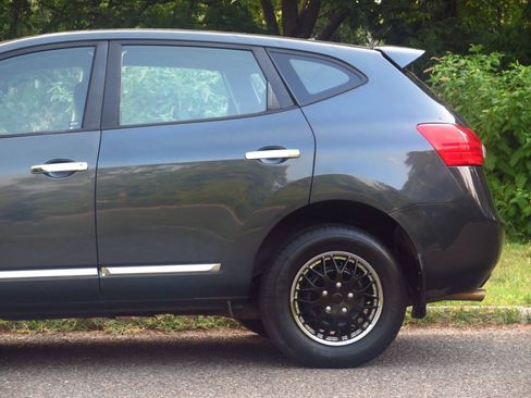 Used 2012 Nissan Rogue S AWD/4WD image 27