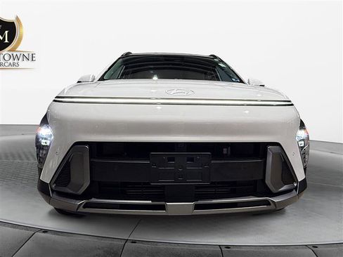 Used 2024 Hyundai Kona Limited AWD/4WD image 8