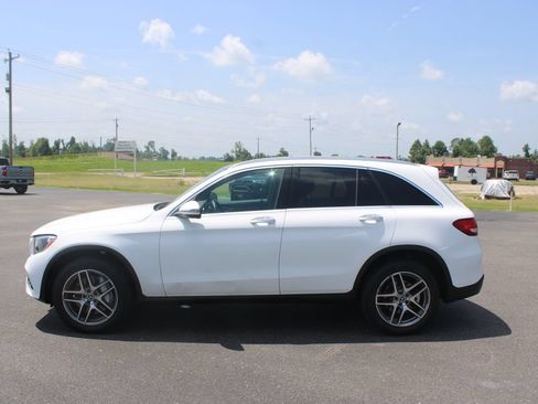 Used 2017 Mercedes-Benz GLC 300 image 6