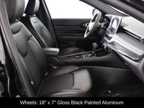 Used 2022 Jeep Compass Latitude FWD image 18