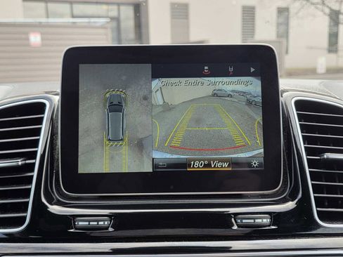 Used 2019 Mercedes-Benz GLS 450 4MATIC image 34