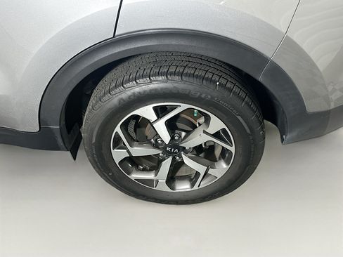 Used 2021 Kia Sportage LX FWD image 11