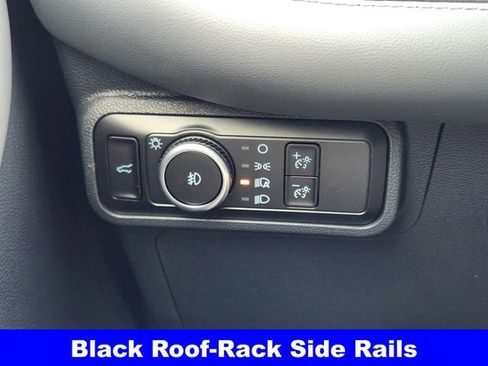 New 2026 Ford Explorer Active w/ Active Comfort Package image 22