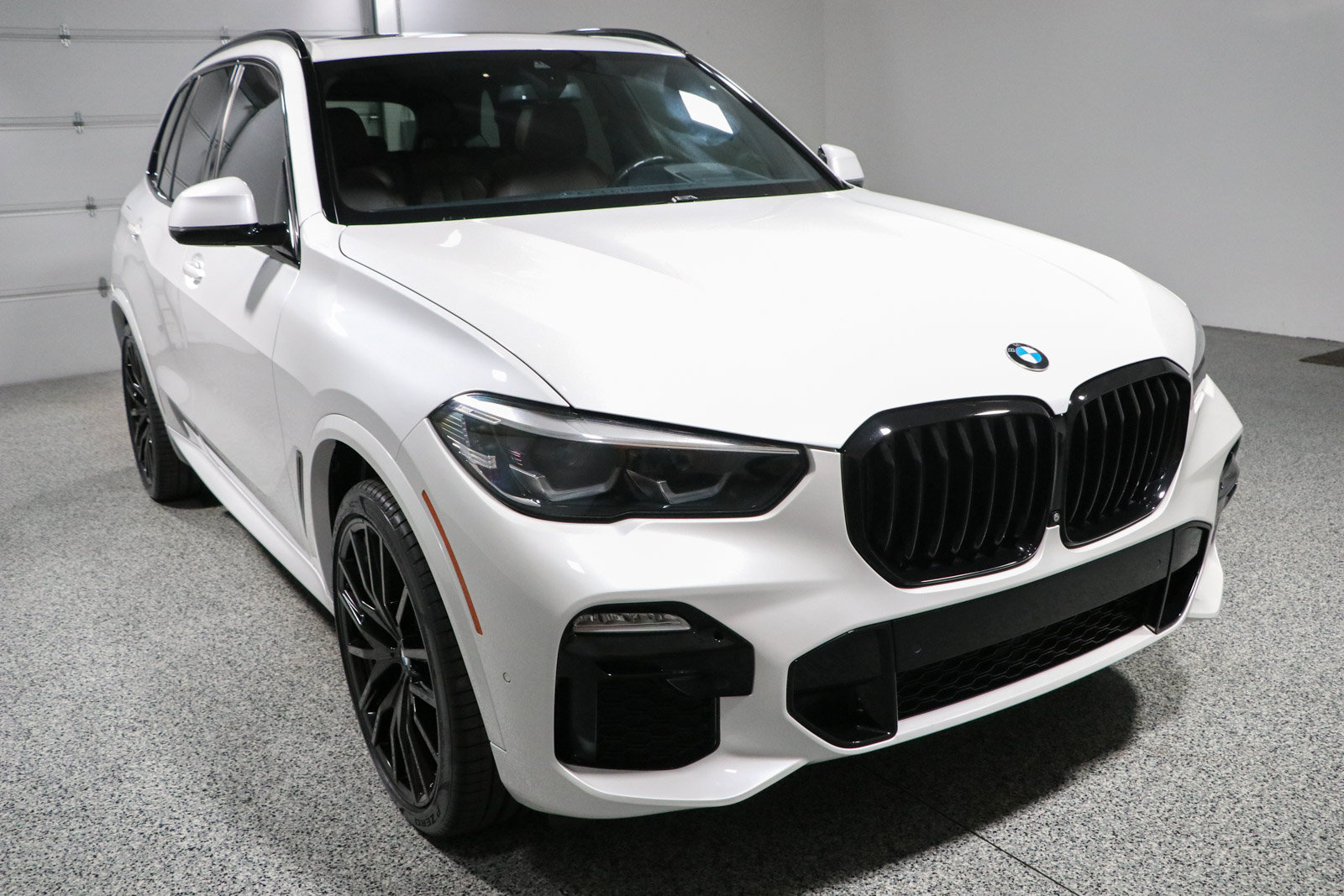 Used 2020 BMW X5 sDrive40i w/ M Sport Package RWD image 5