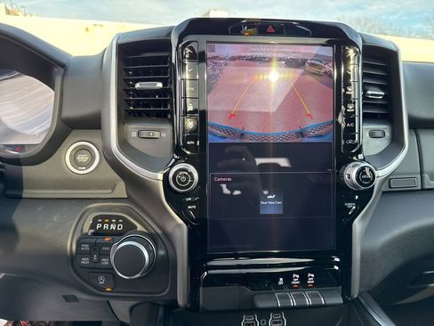 New 2026 RAM 1500 Big Horn AWD/4WD image 17