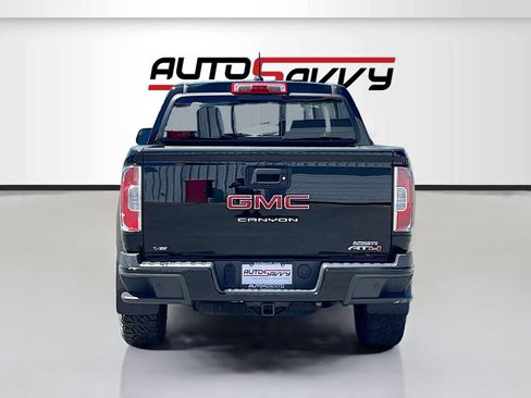 Used 2022 GMC Canyon AT4 w/ Trailering Package AWD/4WD image 6