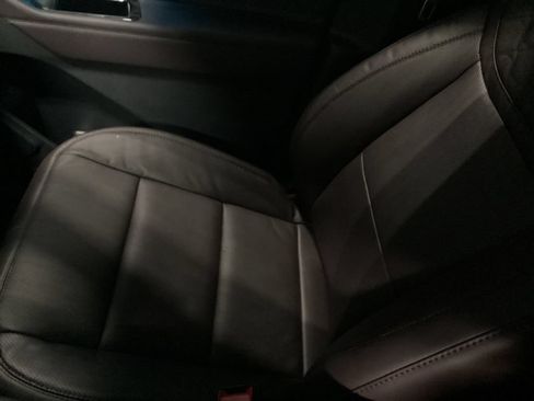 Used 2026 Ford Explorer Platinum w/ LUX Leather Package AWD/4WD image 15