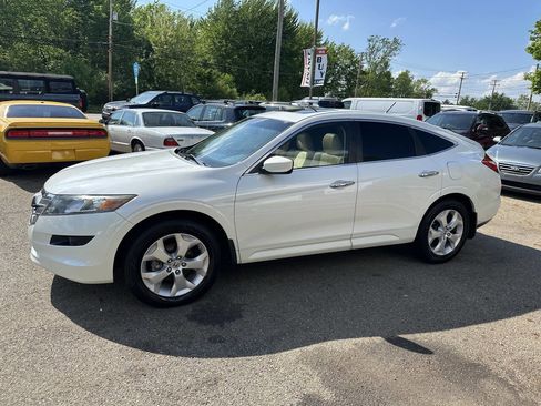 Used 2012 Honda Crosstour EX-L image 3