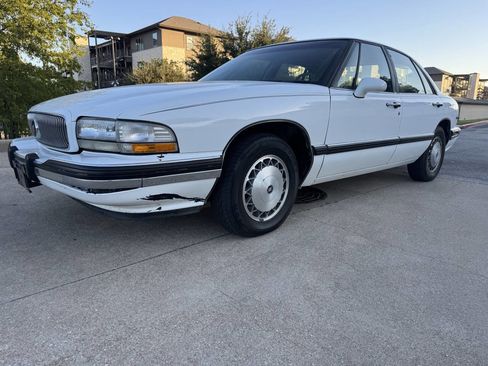 Used 1995 Buick Le Sabre Custom image 1
