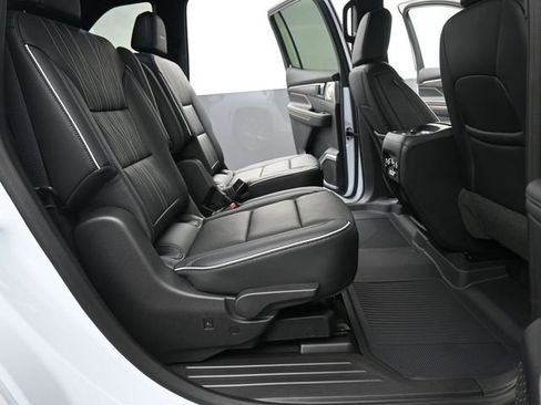 New 2026 Buick Enclave Avenir w/ Super Cruise Package image 16