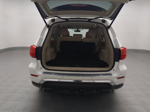 Used 2017 Nissan Pathfinder SL w/ SL Tech Package image 29