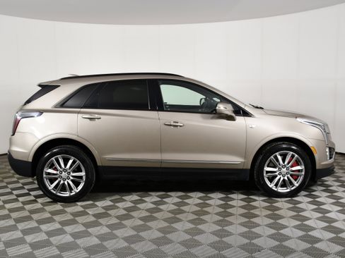 Used 2023 Cadillac XT5 Sportv AWD/4WD image 5