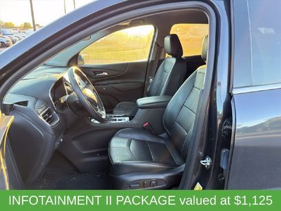 Used 2022 Chevrolet Equinox Premier