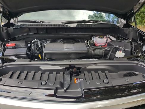 New 2026 Chevrolet Silverado 1500 High Country w/ High Country Premium Package AWD/4WD image 38