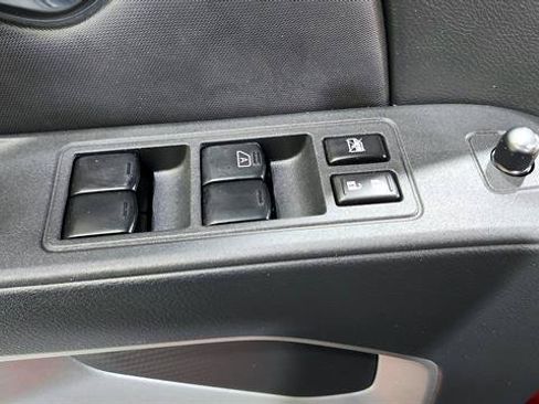 Used 2022 Nissan Frontier SV RWD image 20