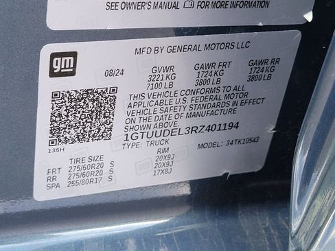 Used 2024 GMC Sierra 1500 SLT w/ SLT Premium Package image 21