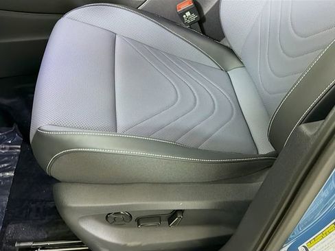 New 2026 Volkswagen Tiguan SE image 20