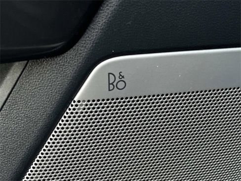 Certified 2023 Ford F150 XLT w/ Equipment Group 302A High image 19