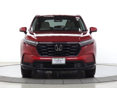 Used 2025 Honda CR-V LX image 2