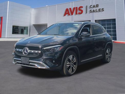 Used 2025 Mercedes-Benz GLA 250 image 10