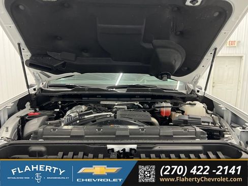 Used 2025 Chevrolet Silverado 2500 High Country w/ High Country Premium Package AWD/4WD image 12