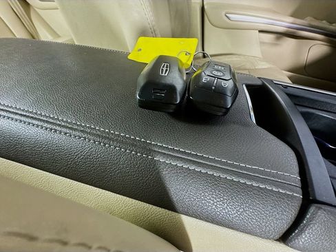 Used 2014 Lincoln MKZ AWD w/ Equipment Group 102A Reserve image 40