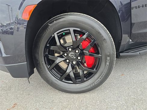 Certified 2023 Chevrolet Tahoe RST w/ RST Performance Edition image 32