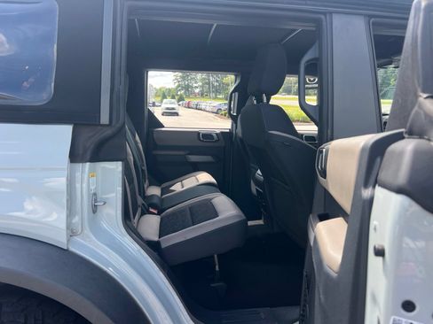 Used 2022 Ford Bronco Wildtrak AWD/4WD image 32