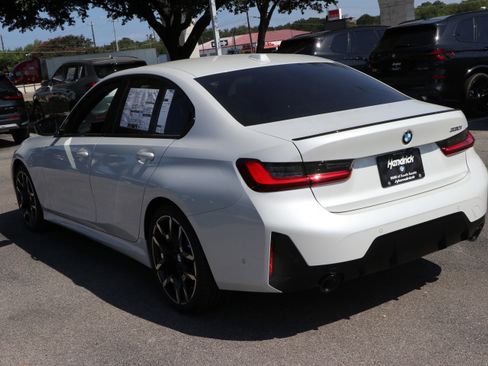 Certified 2025 BMW 330i Sedan w/ M Sport Package image 13