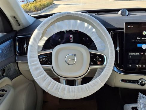 New 2026 Volvo XC90 B6 Ultra w/ Lounge Package AWD/4WD image 21