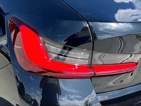 Used 2025 BMW 330i Sedan RWD image 27