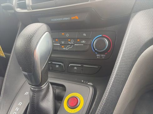 Certified 2020 Ford Transit Connect XL FWD image 22