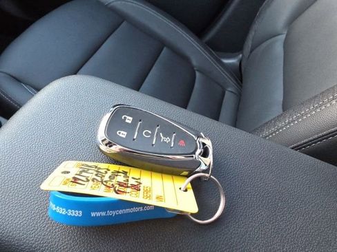 Used 2023 Chevrolet TrailBlazer ACTIV w/ Sun and Liftgate Package image 28