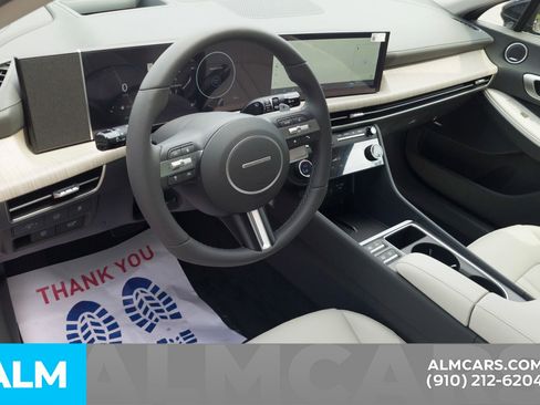 Used 2025 Hyundai Sonata Limited image 12