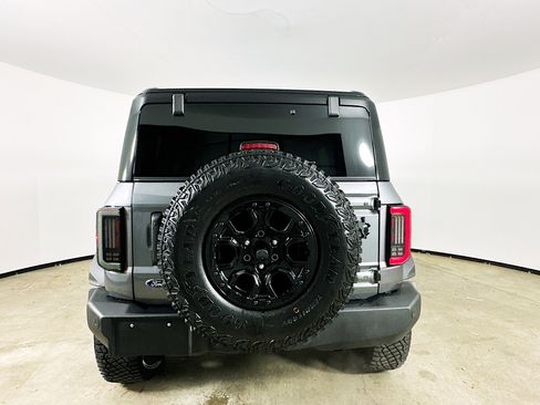 Used 2024 Ford Bronco Wildtrak image 35