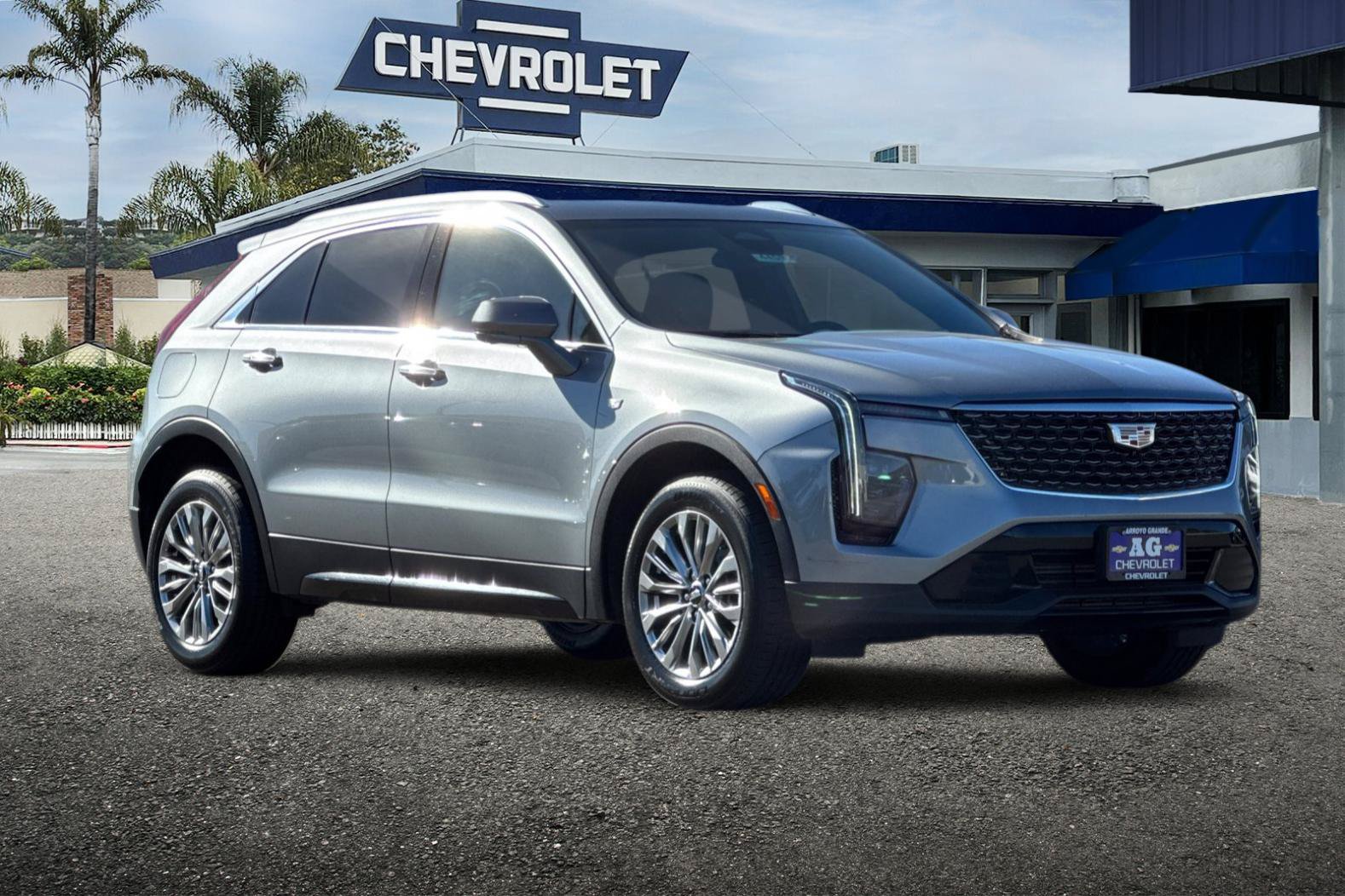 Used 2025 Cadillac XT4 Premium Luxury FWD image 33