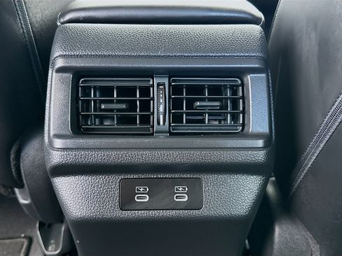 Used 2024 Honda Accord Touring image 17