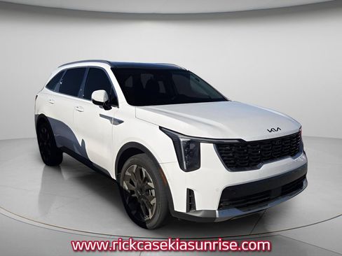 Used 2024 Kia Sorento SX FWD image 4