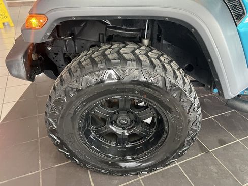 Used 2020 Jeep Wrangler Unlimited Sport image 27