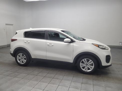 Used 2019 Kia Sportage LX FWD image 11