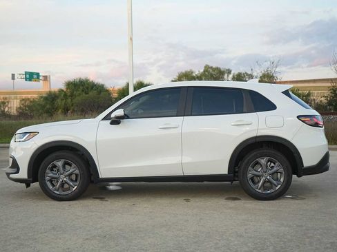 New 2026 Honda HR-V LX image 3