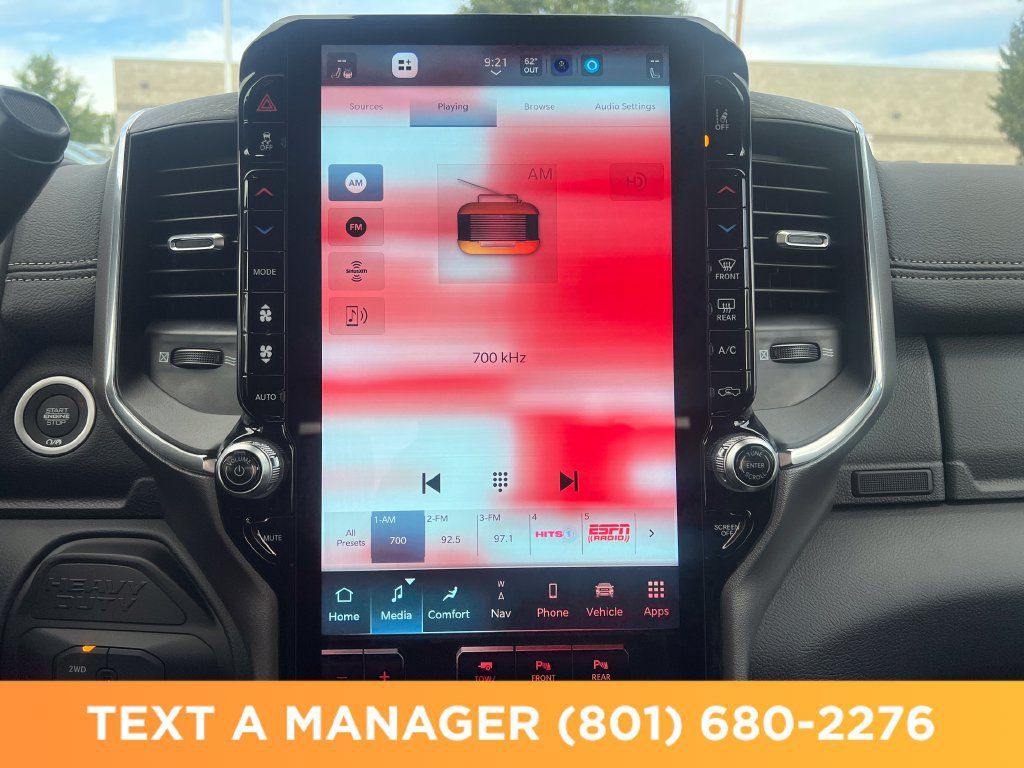 New 2026 RAM 2500 Laramie AWD/4WD image 18
