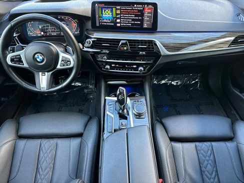 Used 2023 BMW 540i w/ M Sport Package image 12
