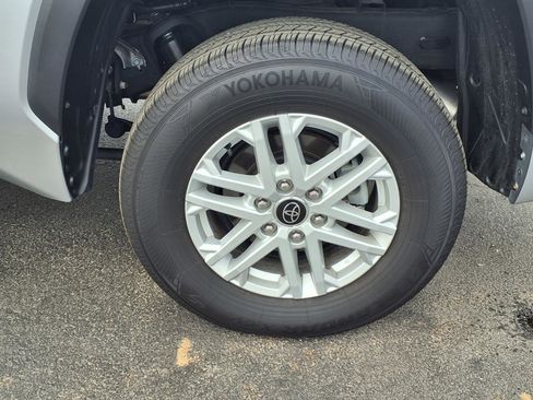 Used 2024 Toyota Tundra SR5 image 21