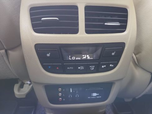 Used 2014 Acura MDX w/ Tech & Entertainment Pkg AWD/4WD image 23
