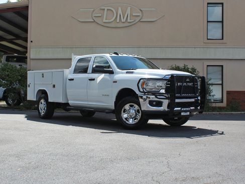 Used 2022 RAM 2500 Tradesman image 4