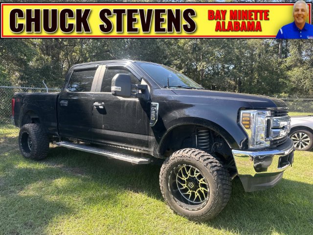 Used 2018 Ford F250 XL w/ Power Equipment Group AWD/4WD image 1